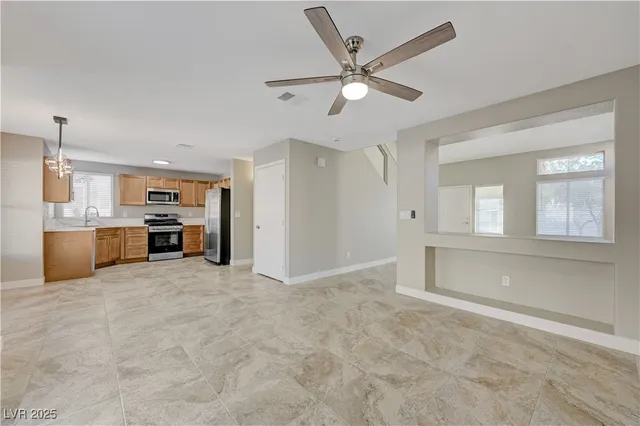 $2,300 | 170 Mirador Street, Henderson, NV 89074