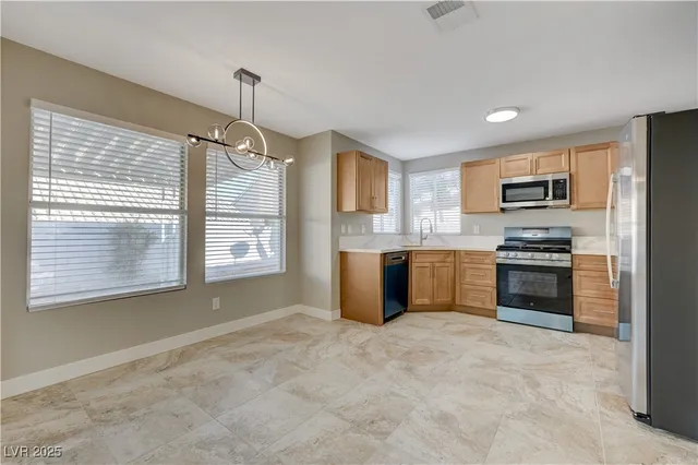 $2,300 | 170 Mirador Street, Henderson, NV 89074