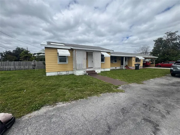 $480,000 | 1512 North 23rd Avenue, Hollywood, FL 33020