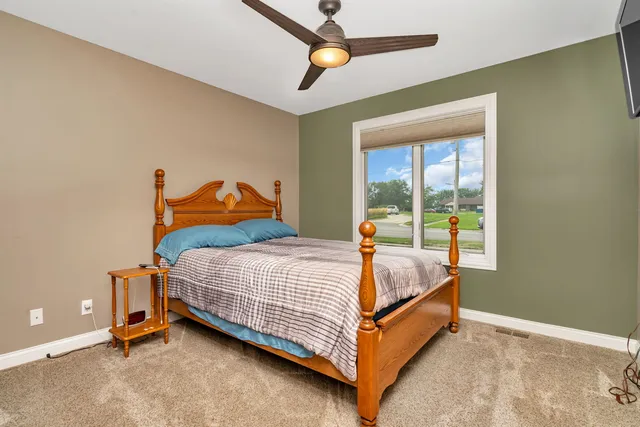 $425,000 | 80 East Spring Road, Coal City, IL 60416