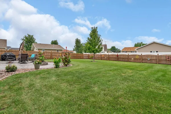 $415,000 | 80 East Spring Road, Coal City, IL 60416