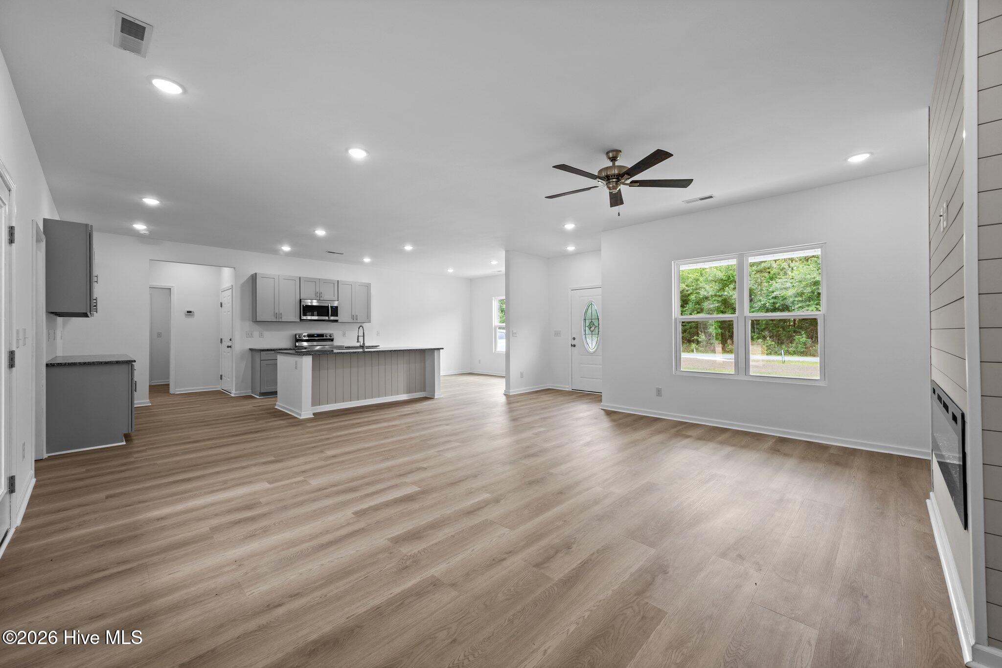 2636 Fountaintown Road Chinquapin, NC 28521 - Photo 13 of 39 Similar Home Photo.