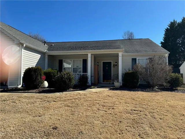 $385,000 | 137 River Marsh Lane, Woodstock, GA 30188