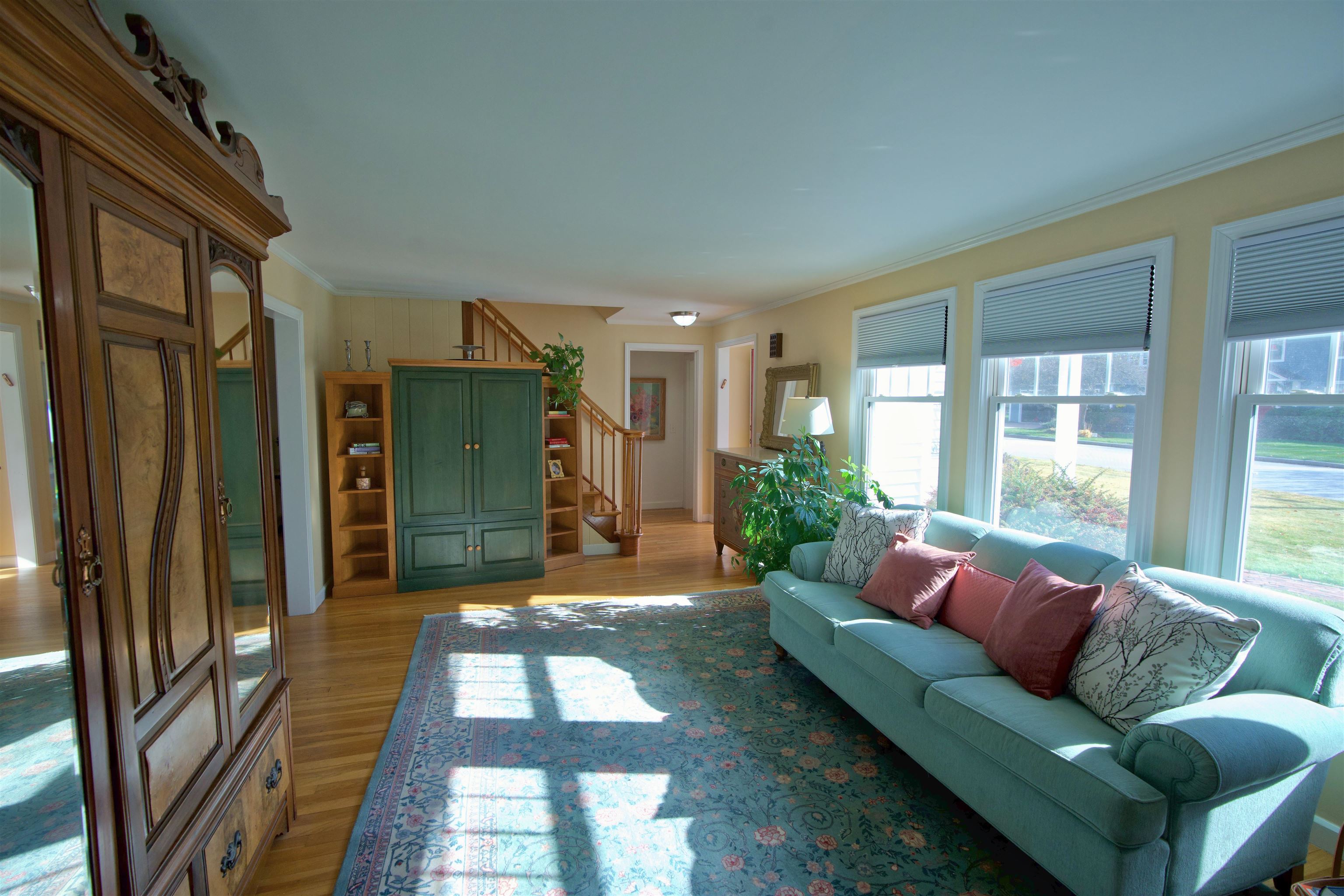 104 North Gate Road Manchester, NH 03104 - Photo 20 of 41