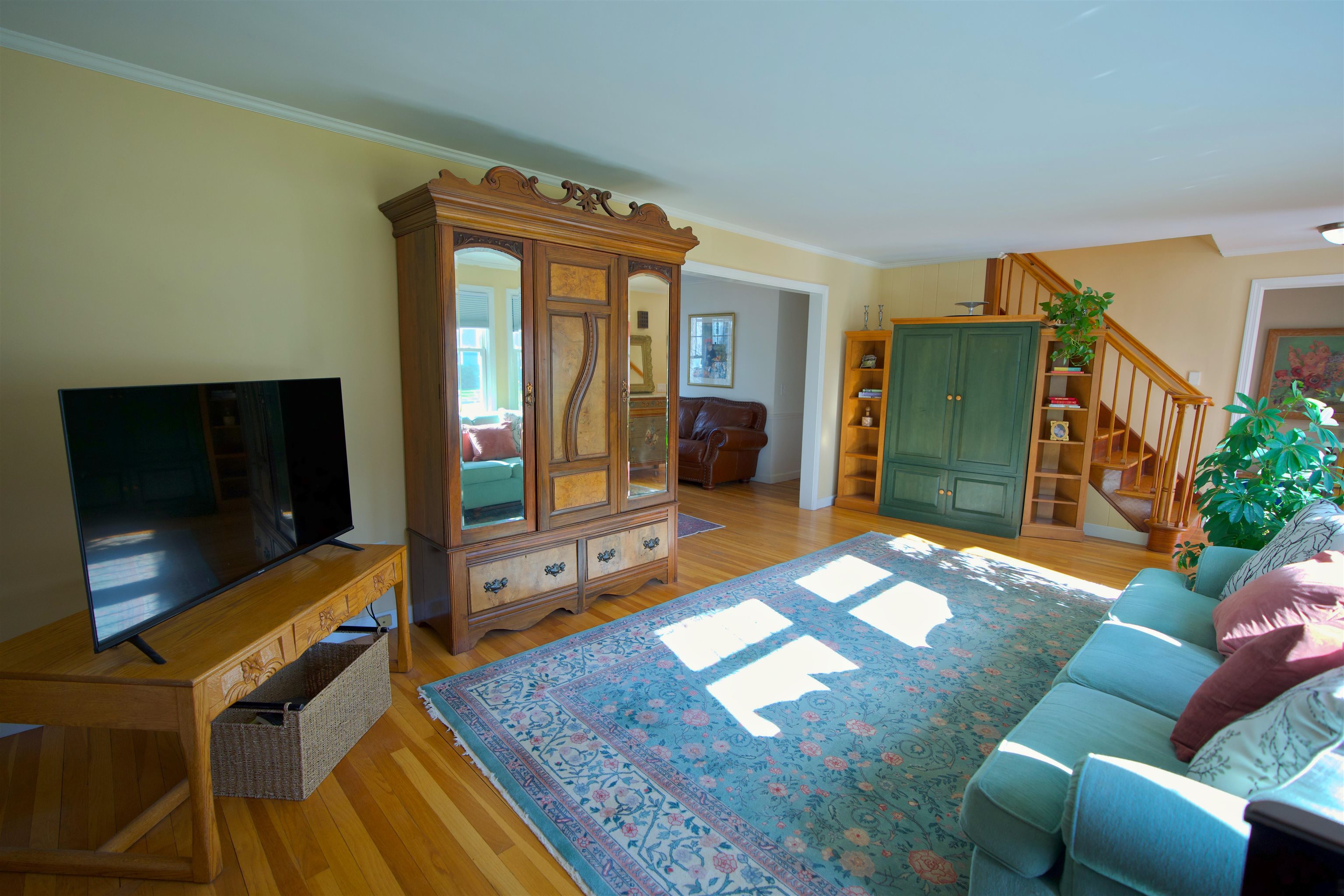 104 North Gate Road Manchester, NH 03104 - Photo 23 of 41