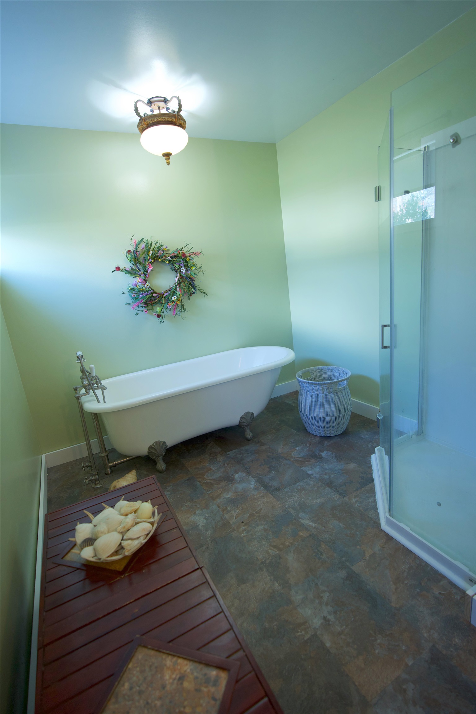 104 North Gate Road Manchester, NH 03104 - Photo 27 of 41