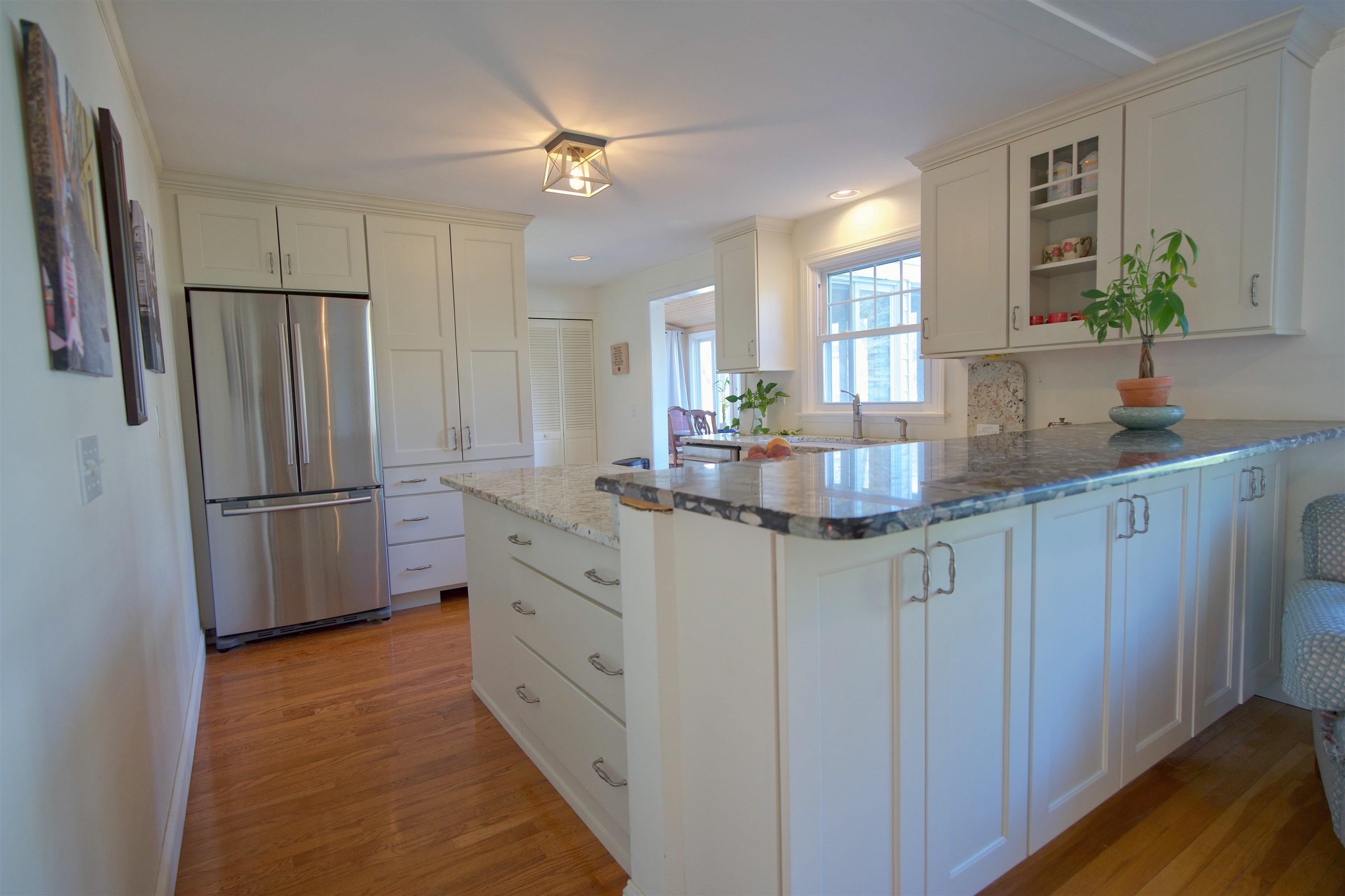 104 North Gate Road Manchester, NH 03104 - Photo 10 of 41