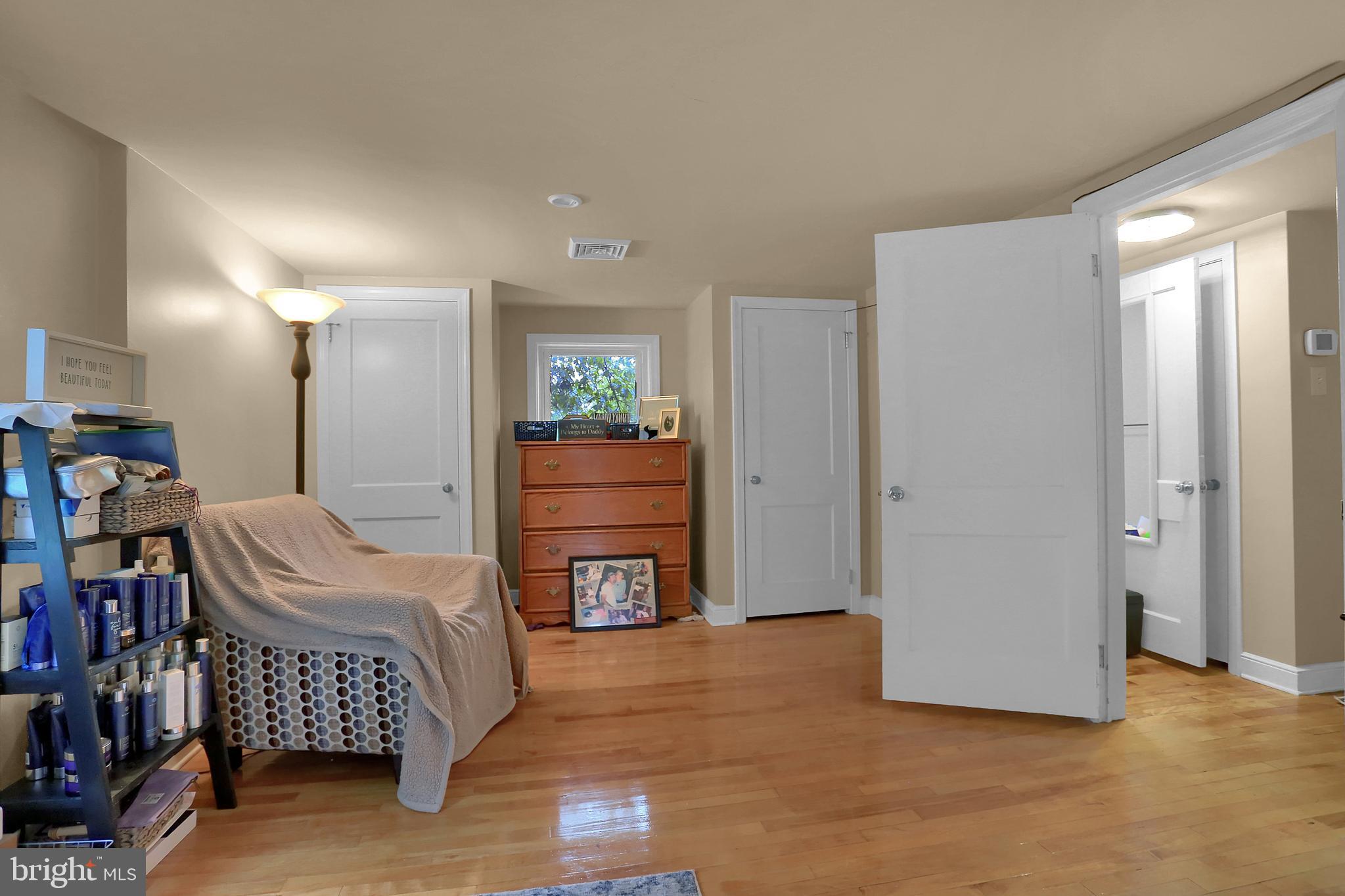 767 Clearmount Road York, PA 17403 - Photo 27 of 39 Gallery Image 27