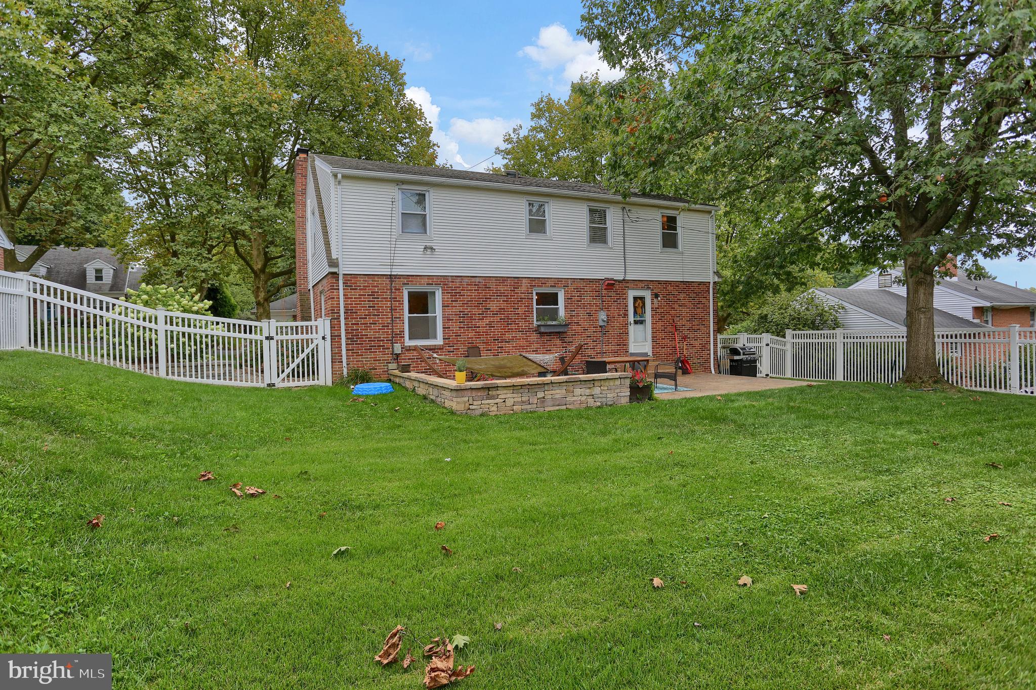 767 Clearmount Road York, PA 17403 - Photo 37 of 39 Gallery Image 37