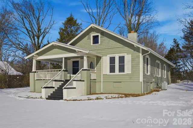 $279,900 | 112 Myrtle Street, Morganton, NC 28655