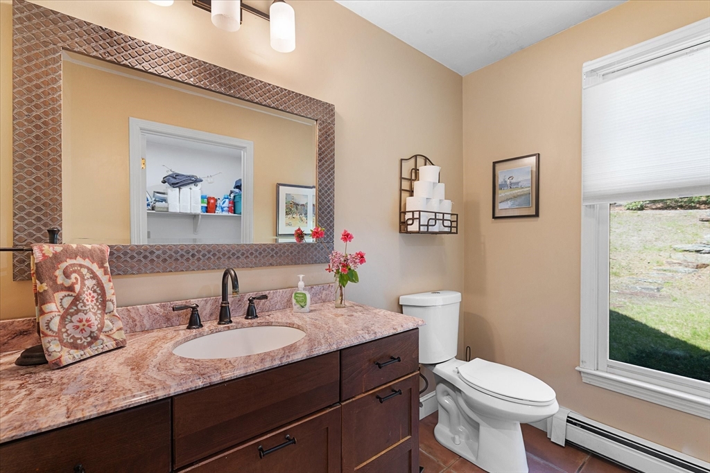 152 Mountain Road Princeton, MA 01541 - Photo 22 of 42