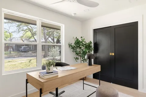 $925,000 | 2005 Pompton Drive, Austin, TX 78757