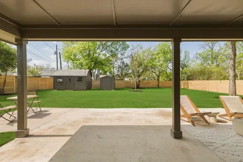 $925,000 | 2005 Pompton Drive, Austin, TX 78757