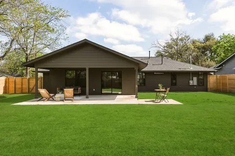 $925,000 | 2005 Pompton Drive, Austin, TX 78757