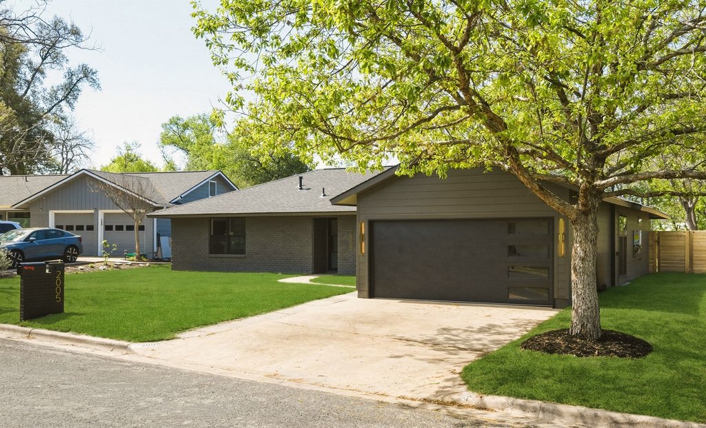 2005 Pompton Drive Austin, TX 78757 - Photo 4 of 40