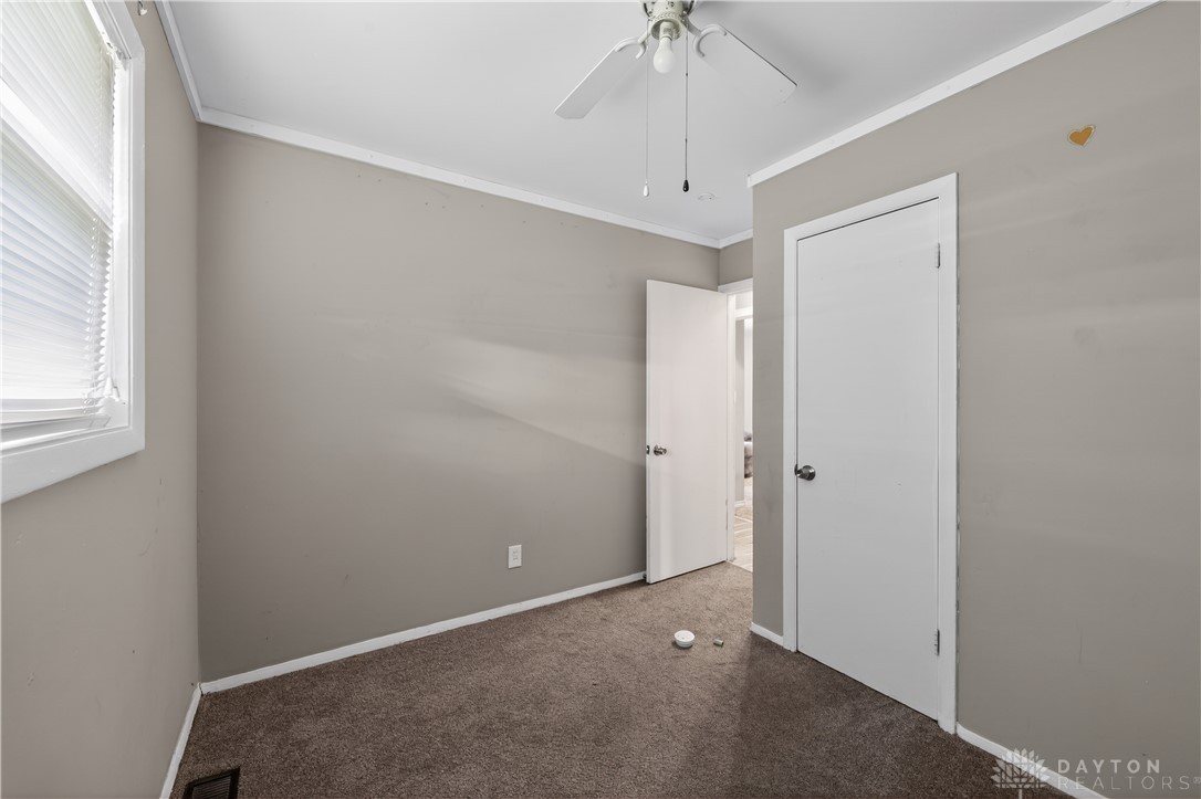 301 Applegate Road Englewood, OH 45322 - Photo 10 of 30