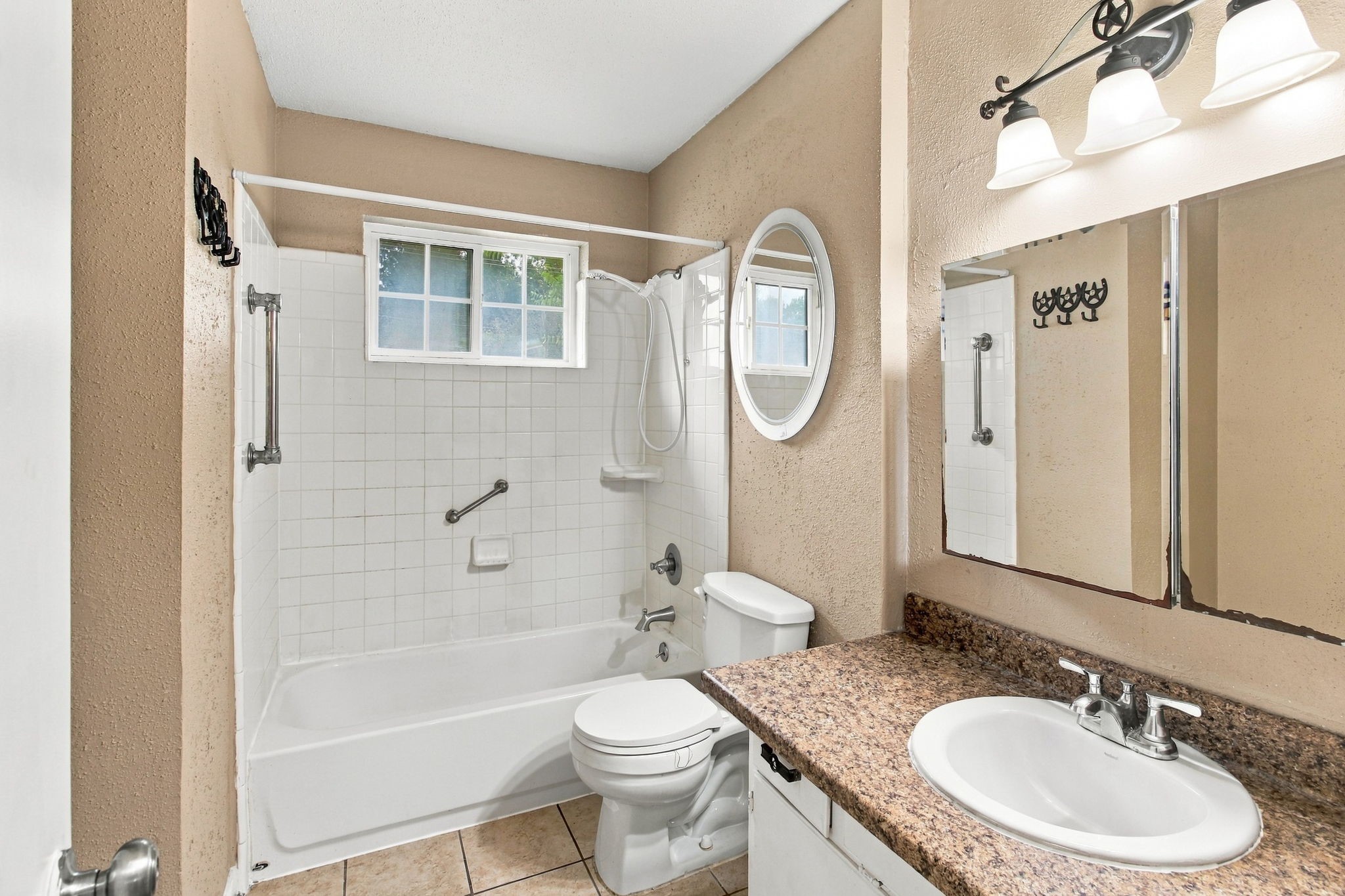 719 Kilpatrick Street Channelview, TX 77530 - Photo 9 of 25 Gallery Image 9