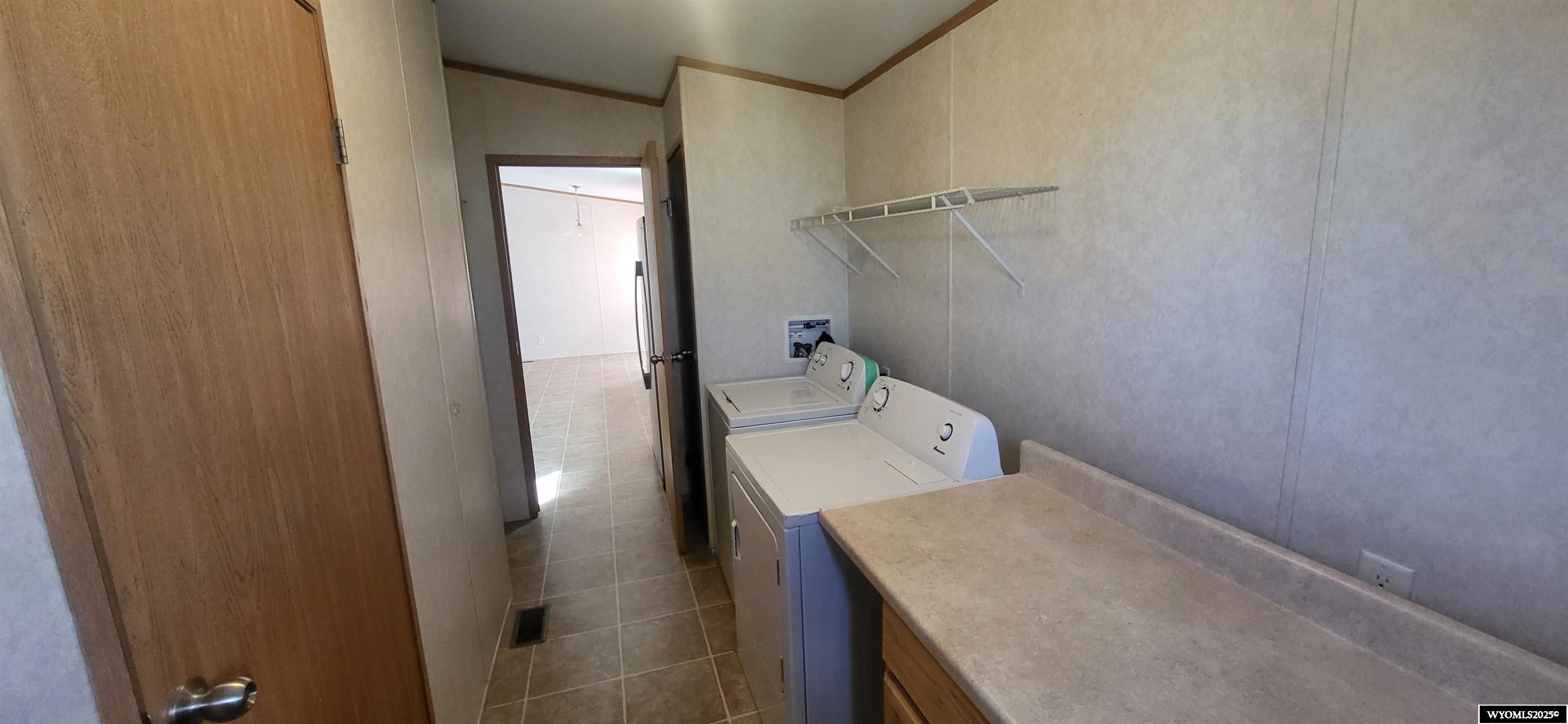 805 Apple Avenue Rawlins, WY 82301 - Photo 29 of 32