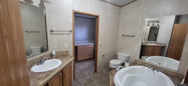 $150,000 | 805 Apple Street, Rawlins, WY 82301