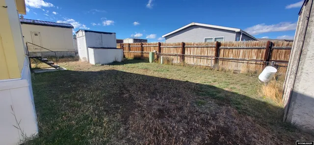 $150,000 | 805 Apple Street, Rawlins, WY 82301