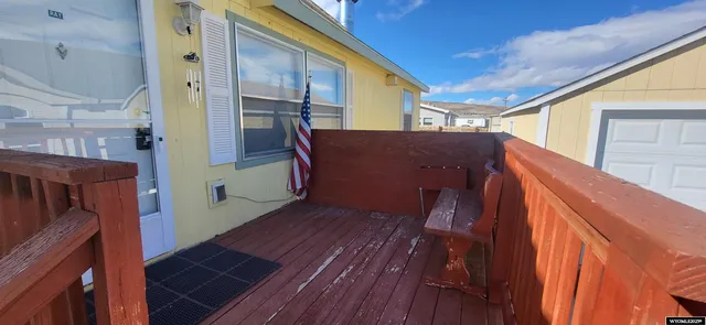 $150,000 | 805 Apple Street, Rawlins, WY 82301