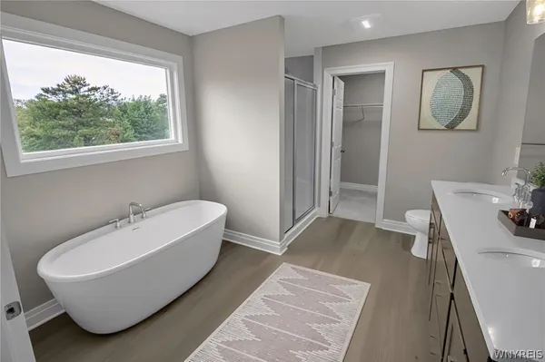 $749,900 | 6 Fieldstream Lane, Lancaster, NY 14086