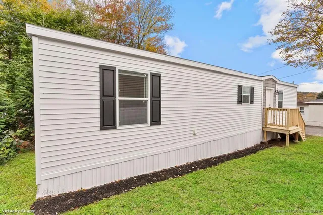 $139,000 | 55 Sugar Street, Unit 6, Newtown, CT 06470