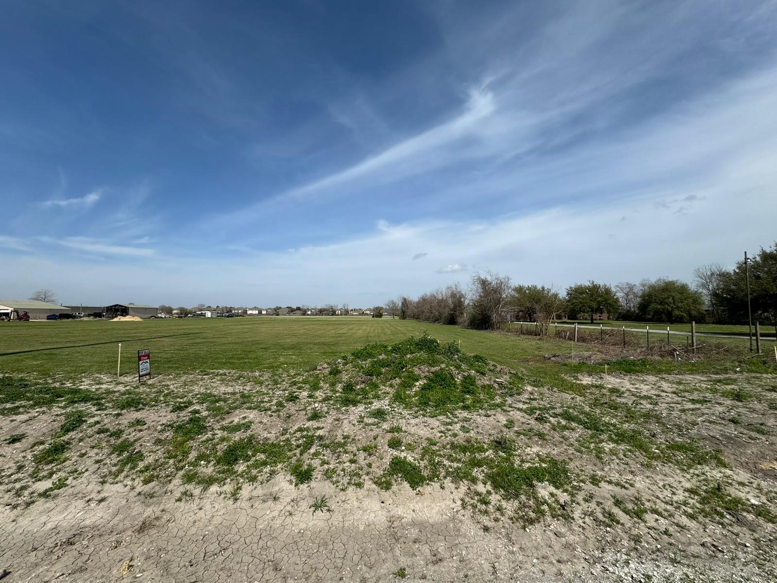 0 East Wallisville Road Baytown, TX 77521 - Photo 4 of 7 This is the estimated land picture. See survey for more details on size of the property.