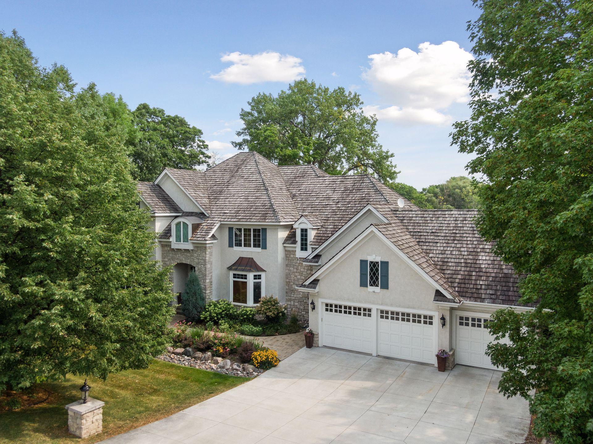 13932 Emerald Ridge Minnetonka, MN 55305 - Photo 2 of 95 Gallery Image 2