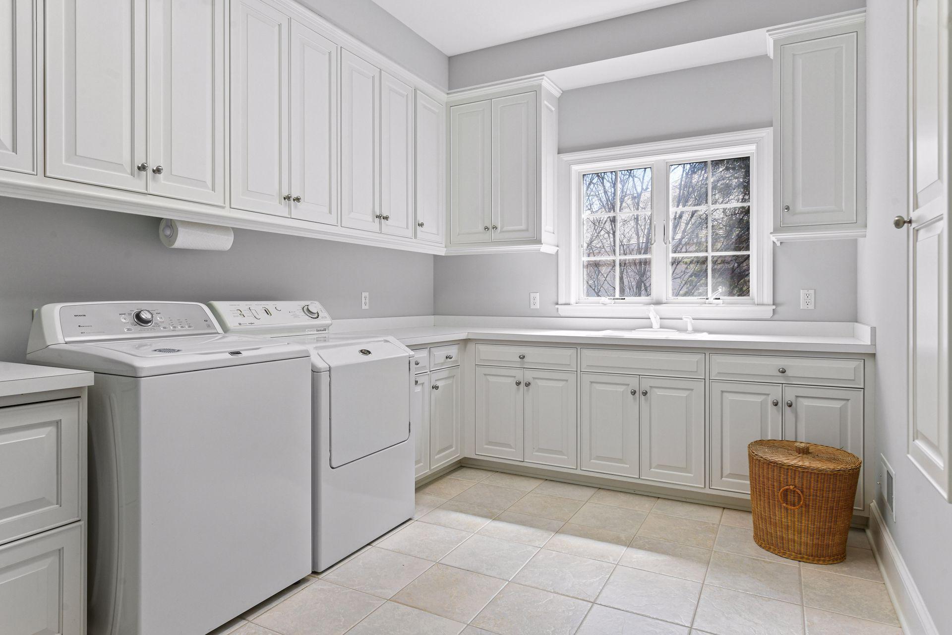 13932 Emerald Ridge Minnetonka, MN 55305 - Photo 39 of 95 Gallery Image 39