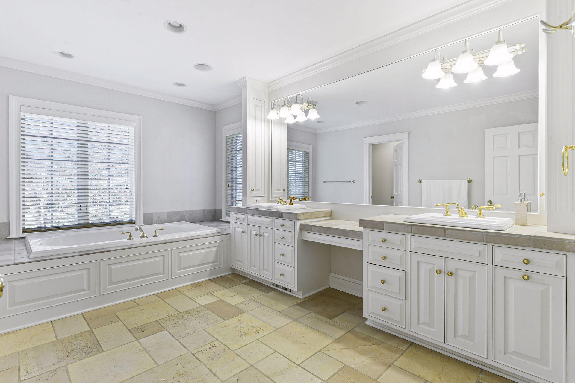 13932 Emerald Ridge Minnetonka, MN 55305 - Photo 51 of 95 Gallery Image 51
