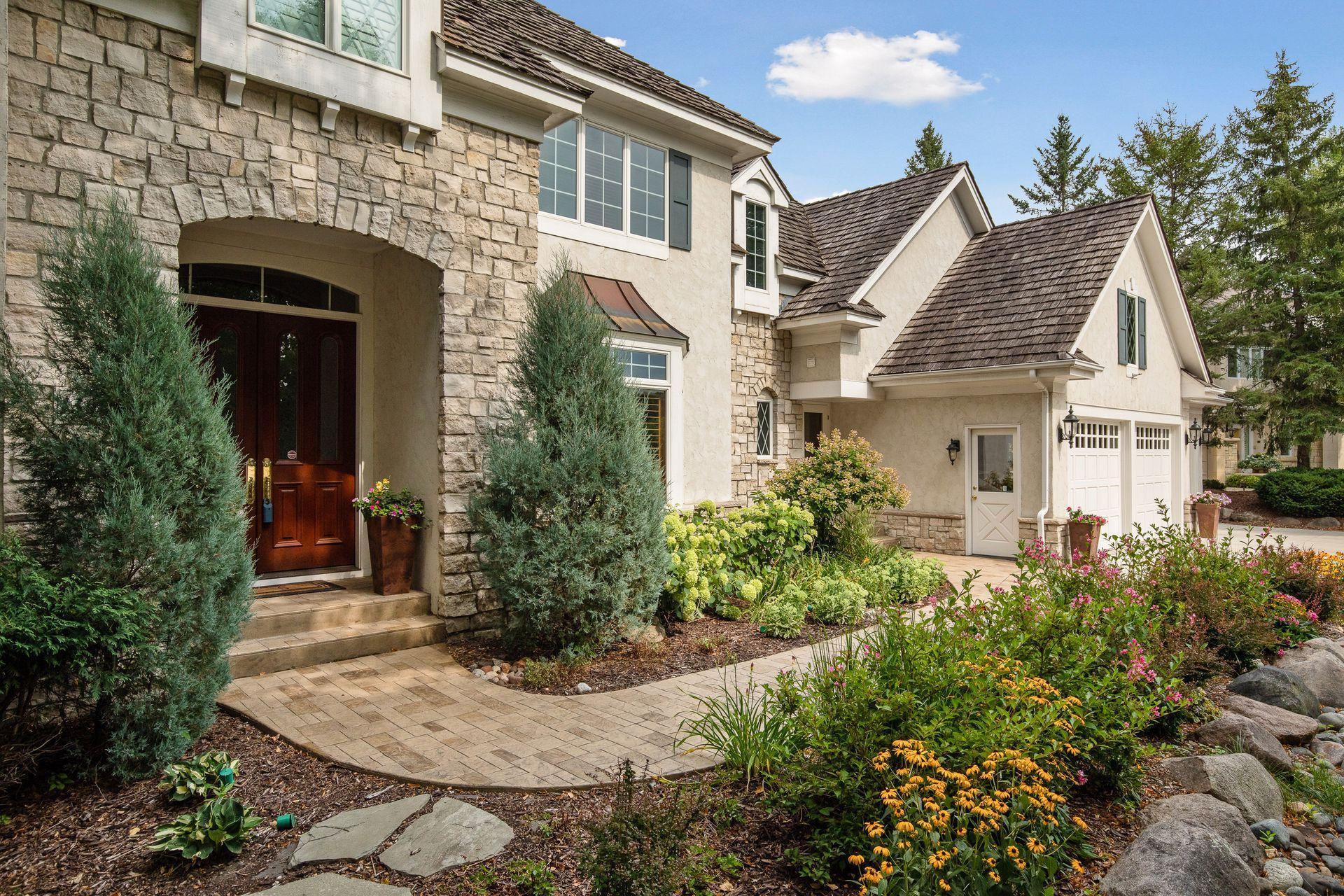 13932 Emerald Ridge Minnetonka, MN 55305 - Photo 7 of 95 Gallery Image 7