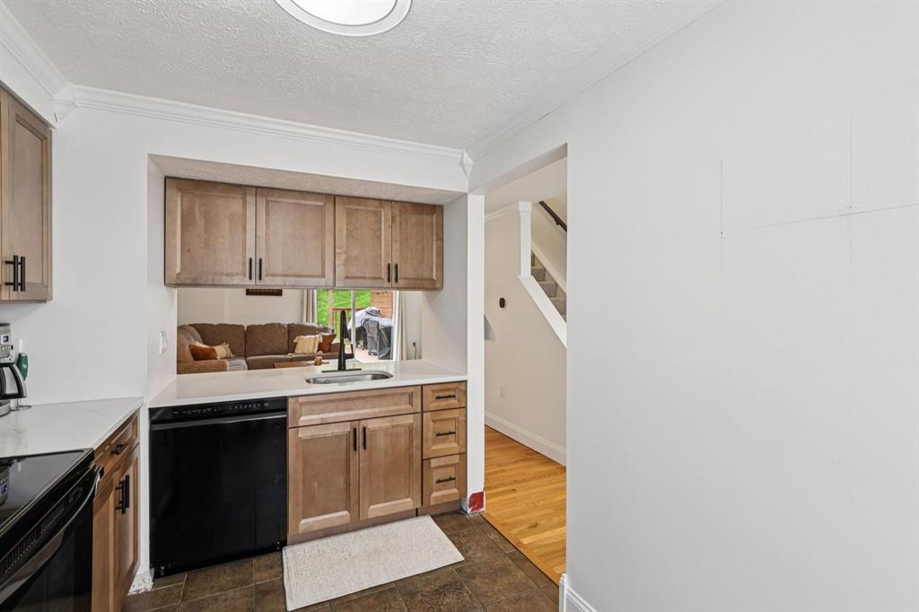 6309 Spring House Place Bridgeville, PA 15017 - Photo 18 of 49 Gallery Image 18