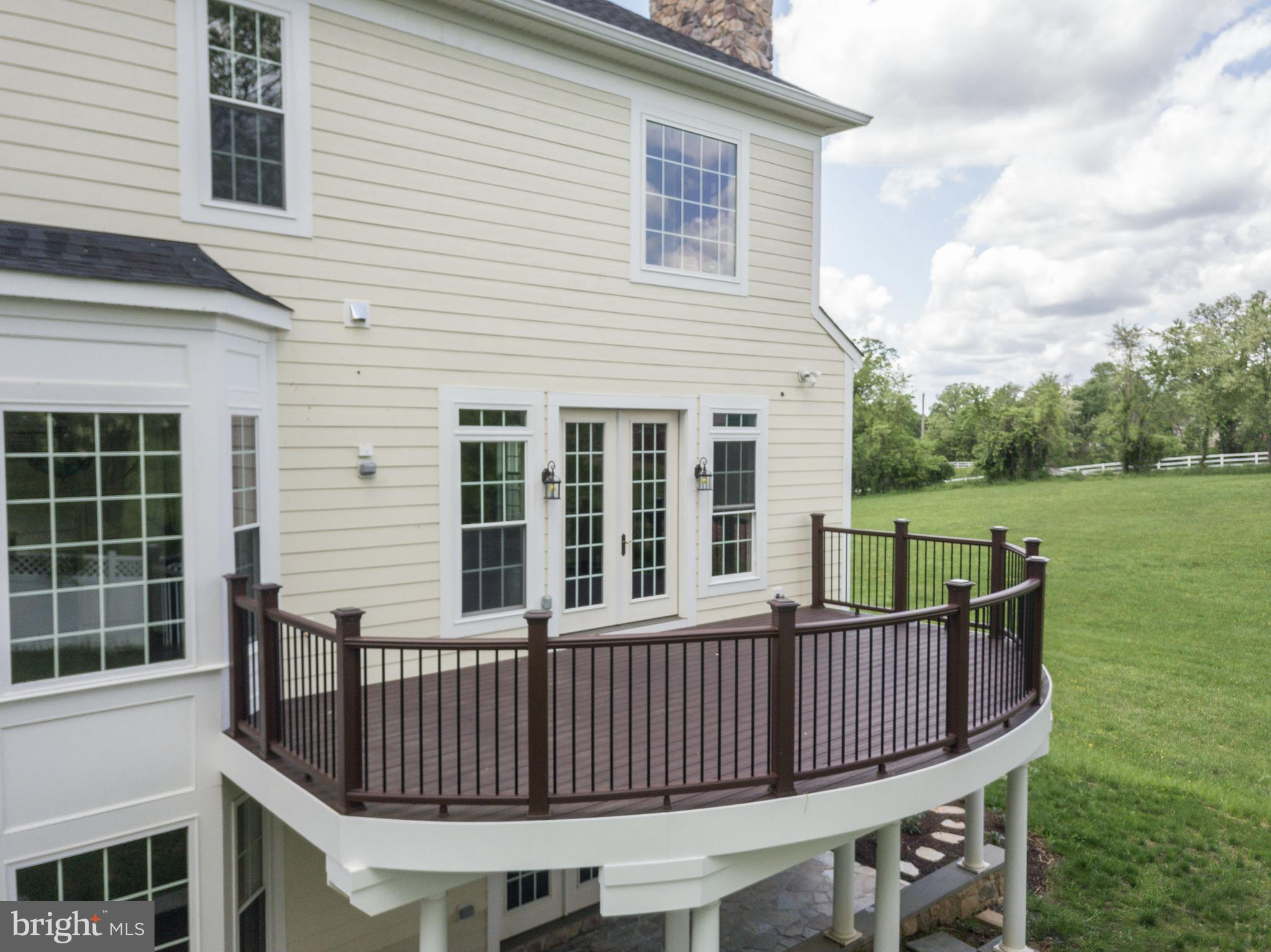 15435 Barnesville Road Boyds, MD 20841 - Photo 46 of 49 Deck