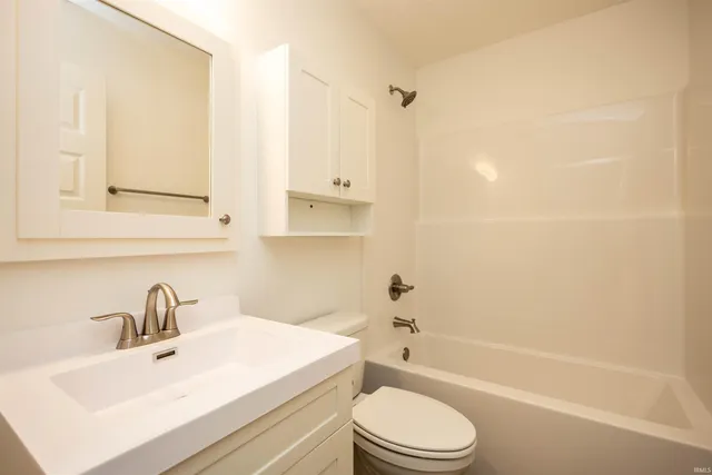 $414,900 | 4373 Dockside Drive, Lafayette, IN 47909