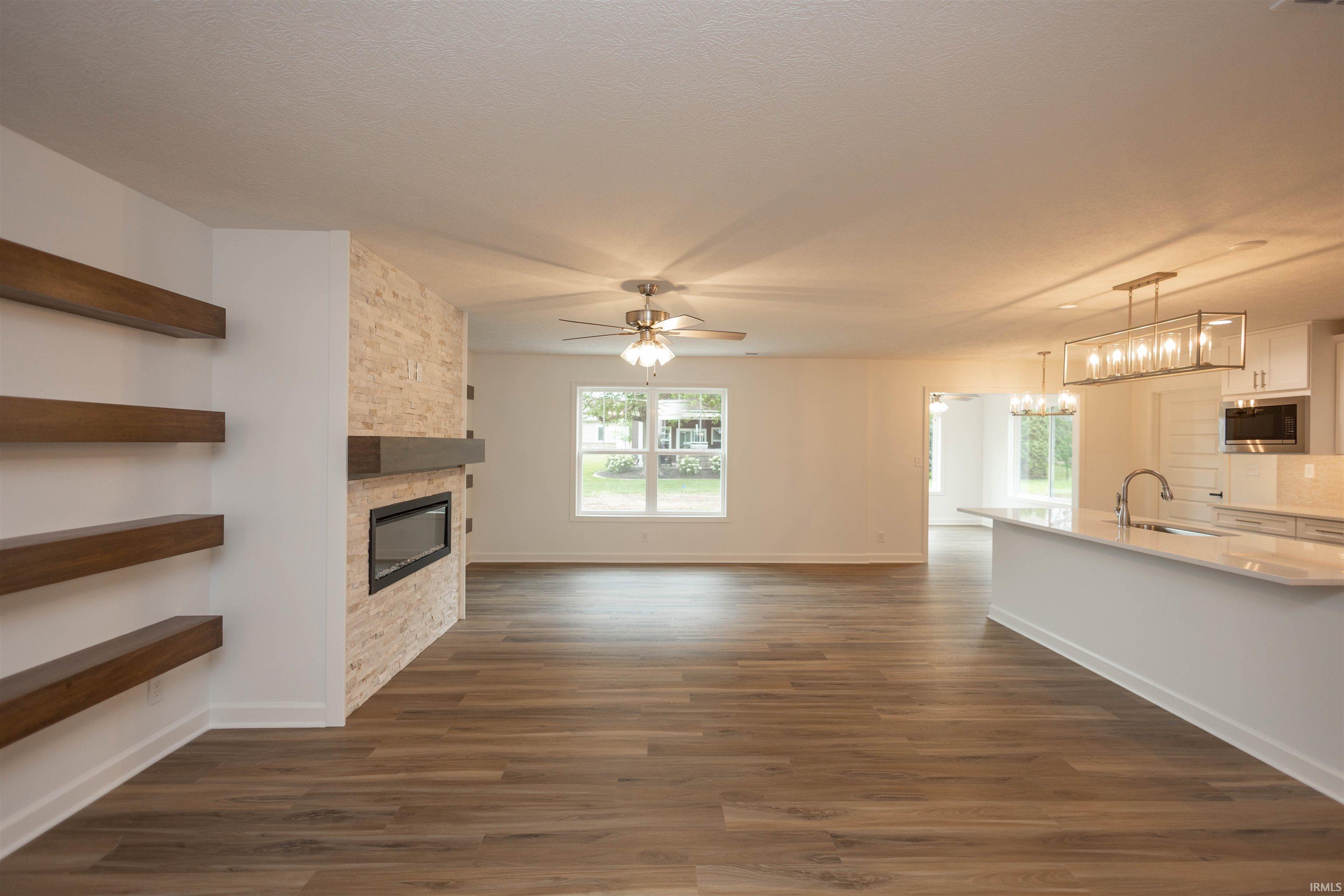 4373 Dockside Drive Lafayette, IN 47909 - Photo 3 of 36