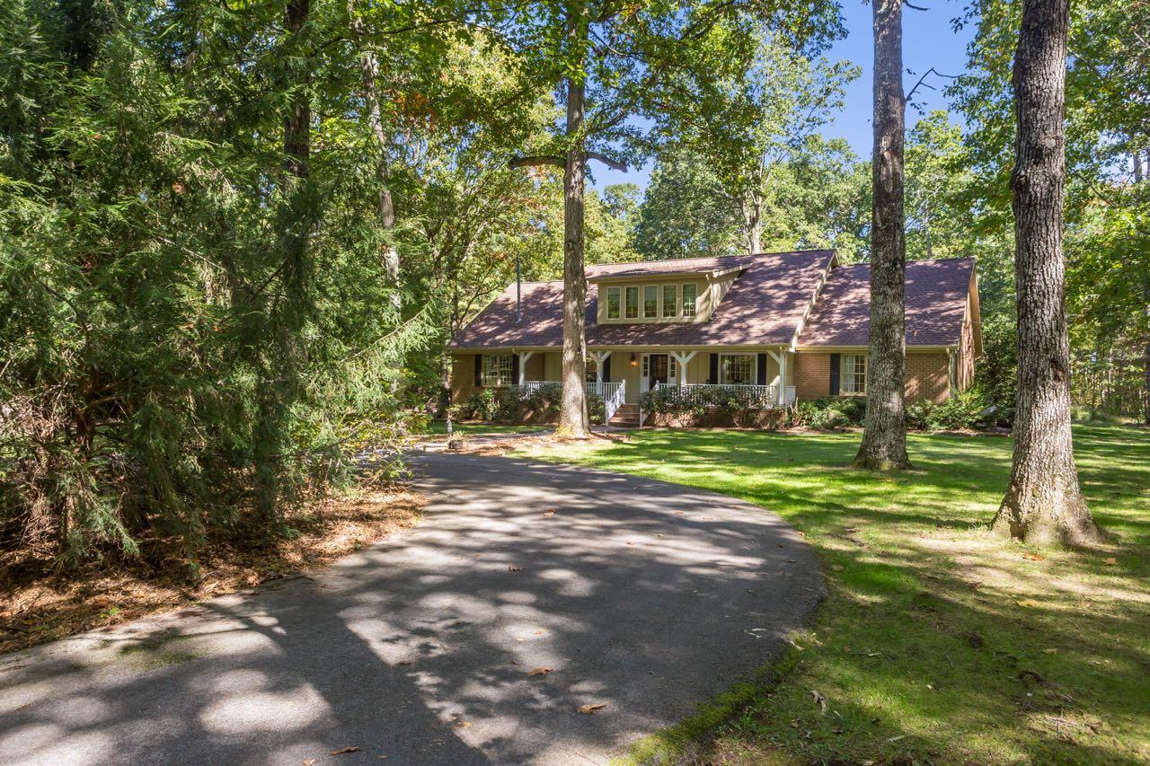5114 Harvey Road Northeast Signal Mountain, TN 37377 - Photo 1 of 29 5114 Old Chestnut Ridge Rd Signal Mounta