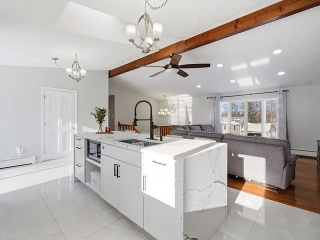 $719,900 | 39 Swan Avenue, Methuen, MA 01844