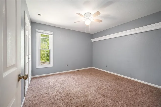 $349,950 | 1201 Northwest Burr Oak Court, Blue Springs, MO 64015