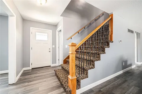 $349,950 | 1201 Northwest Burr Oak Court, Blue Springs, MO 64015