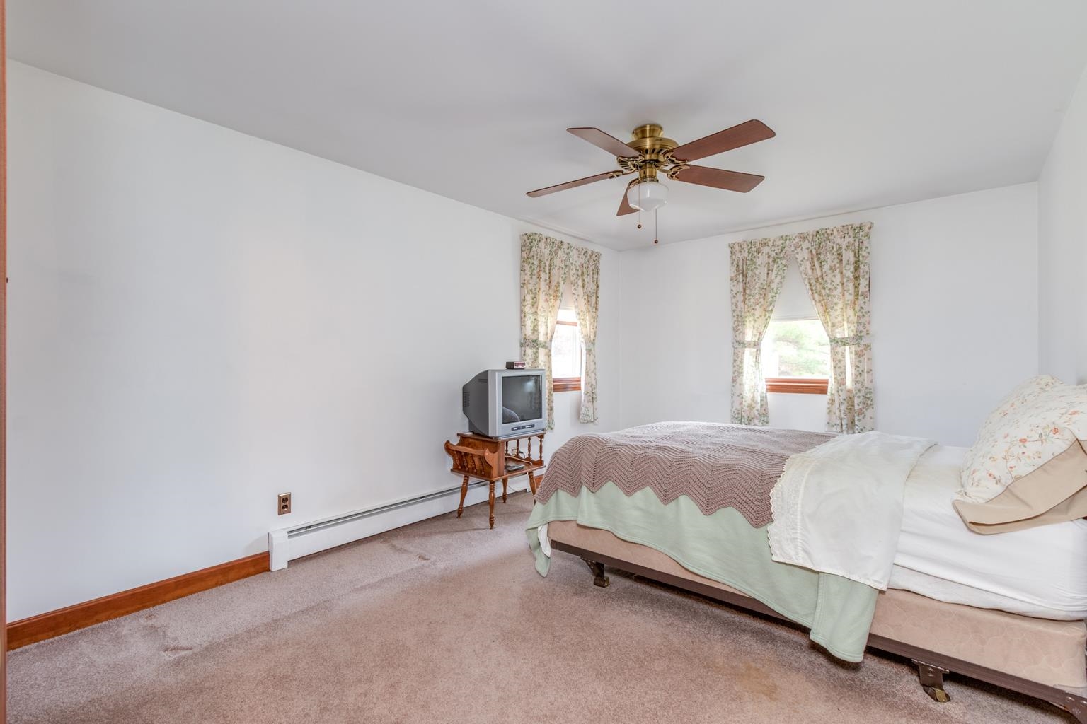 1 Currier Road Pelham, NH 03076 - Photo 13 of 38 Gallery Image 13