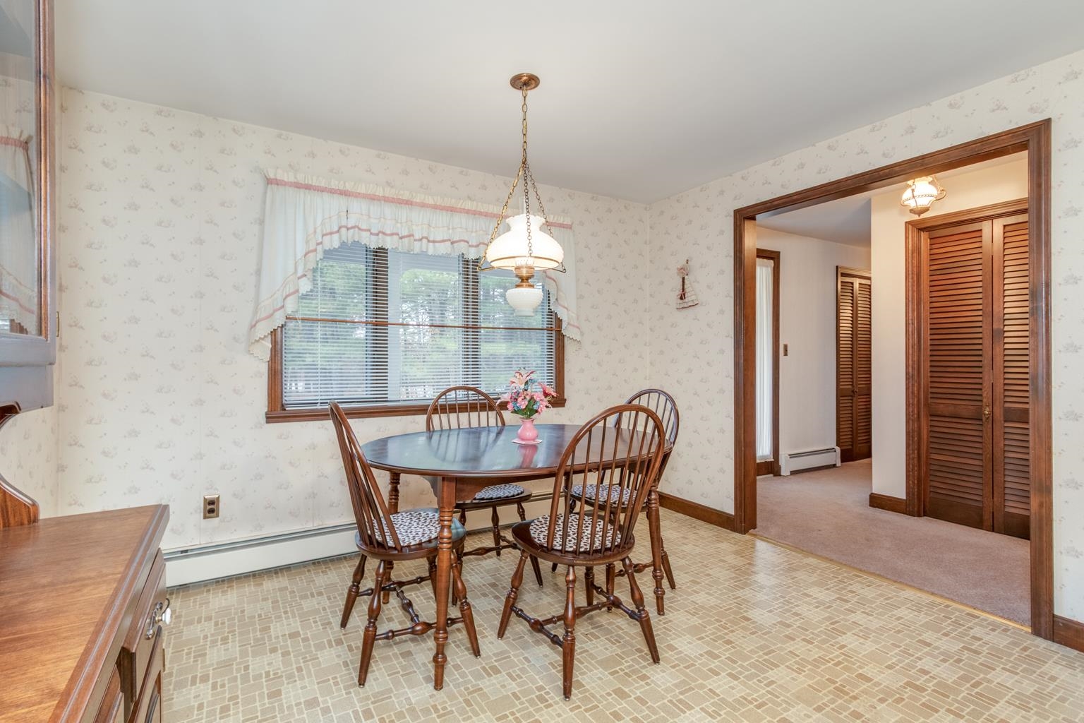 1 Currier Road Pelham, NH 03076 - Photo 7 of 38 Gallery Image 7