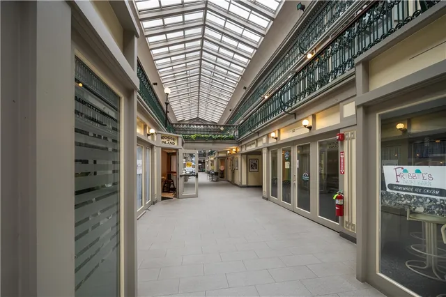 $228,000 | 65 Weybosset Street, Unit 211, Providence, RI 02903