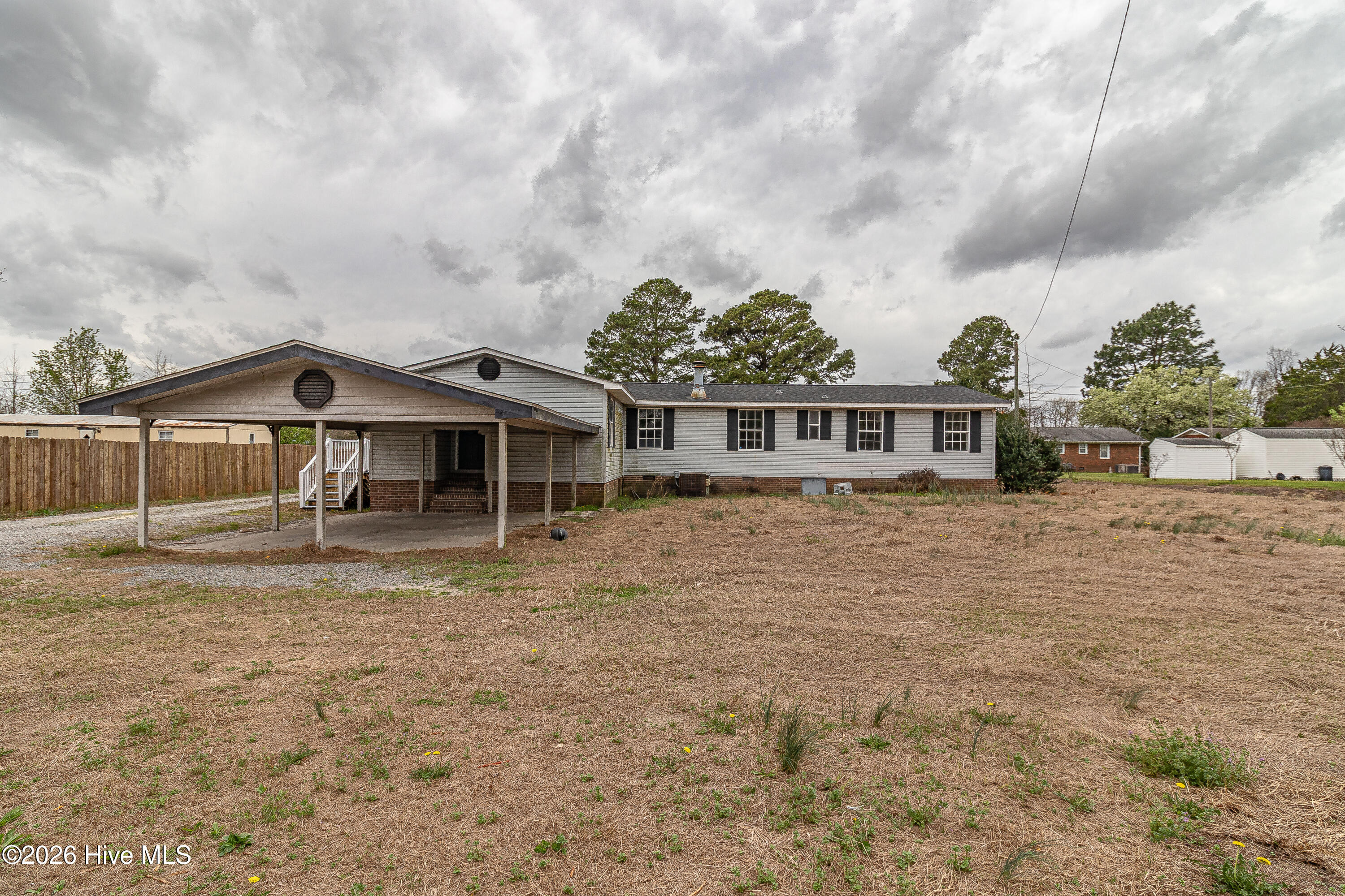 833 Ruskin Road Dudley, NC 28333 - Photo 3 of 28 IMG_6142