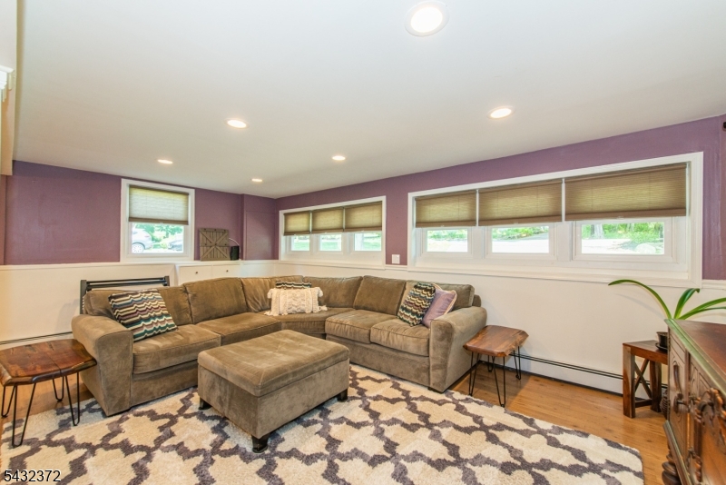 26 Lakeview Road Sparta, NJ 07871 - Photo 28 of 50