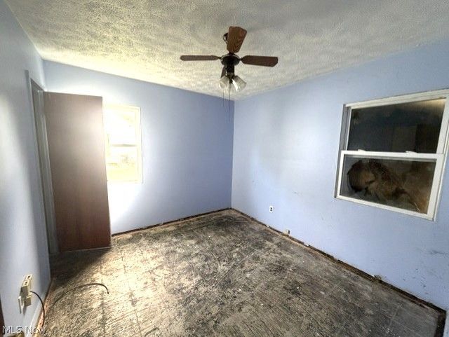 4982 Marigold Road Mentor, OH 44060 - Photo 4 of 9 Master Bdrm- 1st floor