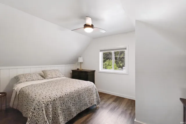 $685,000 | 15 EMS B40D Lane, Leesburg, IN 46538