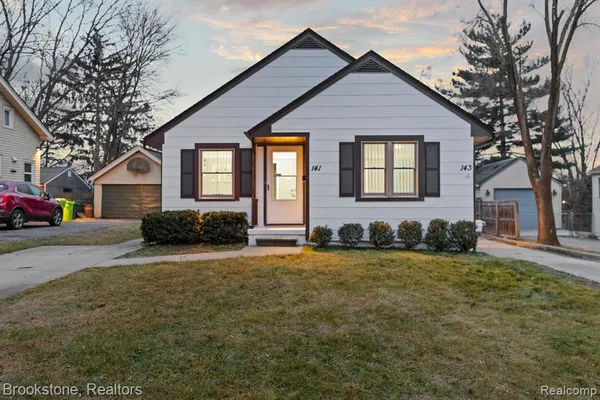 $439,900 | 141 Ferndale Avenue, Rochester, MI 48307
