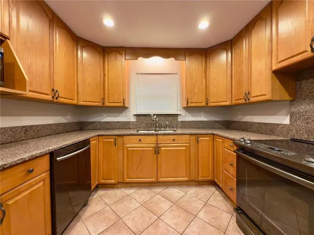 $329,000 | 4020 Hugo Drive, Marrero, LA 70072