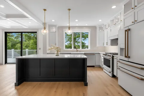 $1,995,000 | 73 Lake Shore Drive, East Falmouth, MA 02536